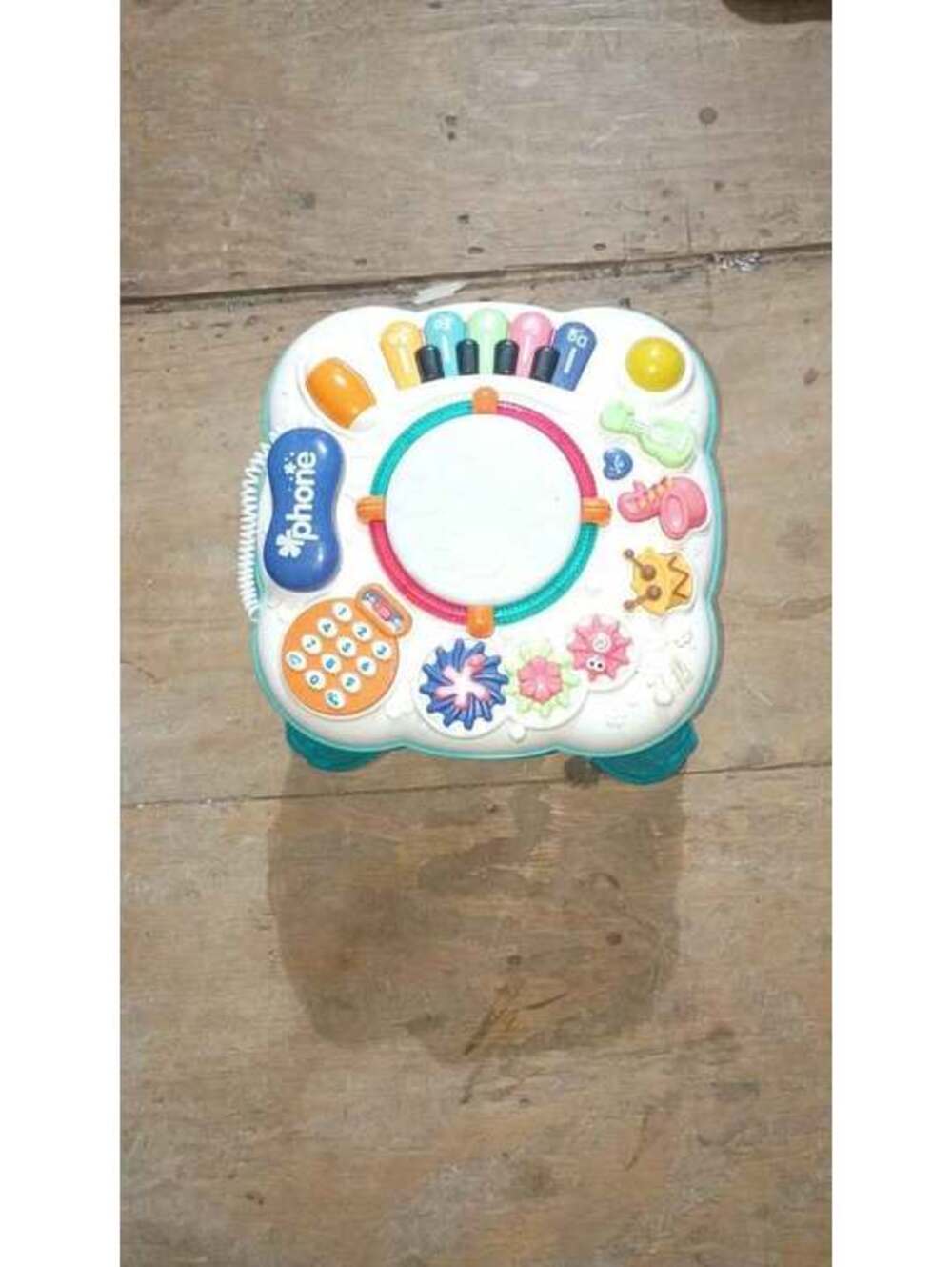 Multi colored Kids Musical Toy Board